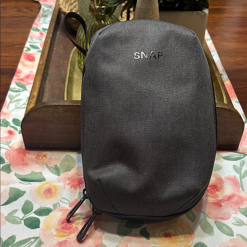 SNAP universal charging organizer Bag